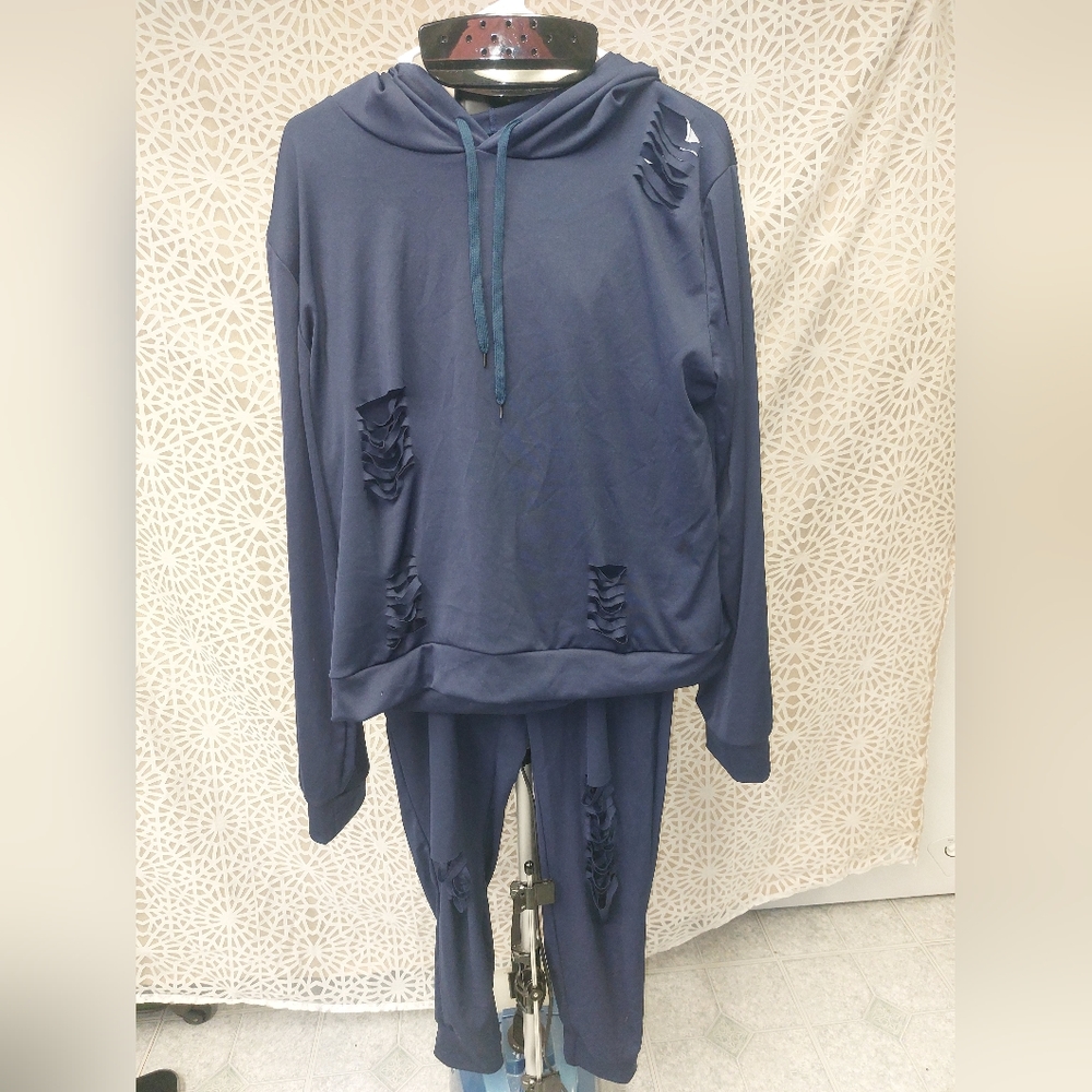 SHEIN 2 PIECE TRACK SUIT